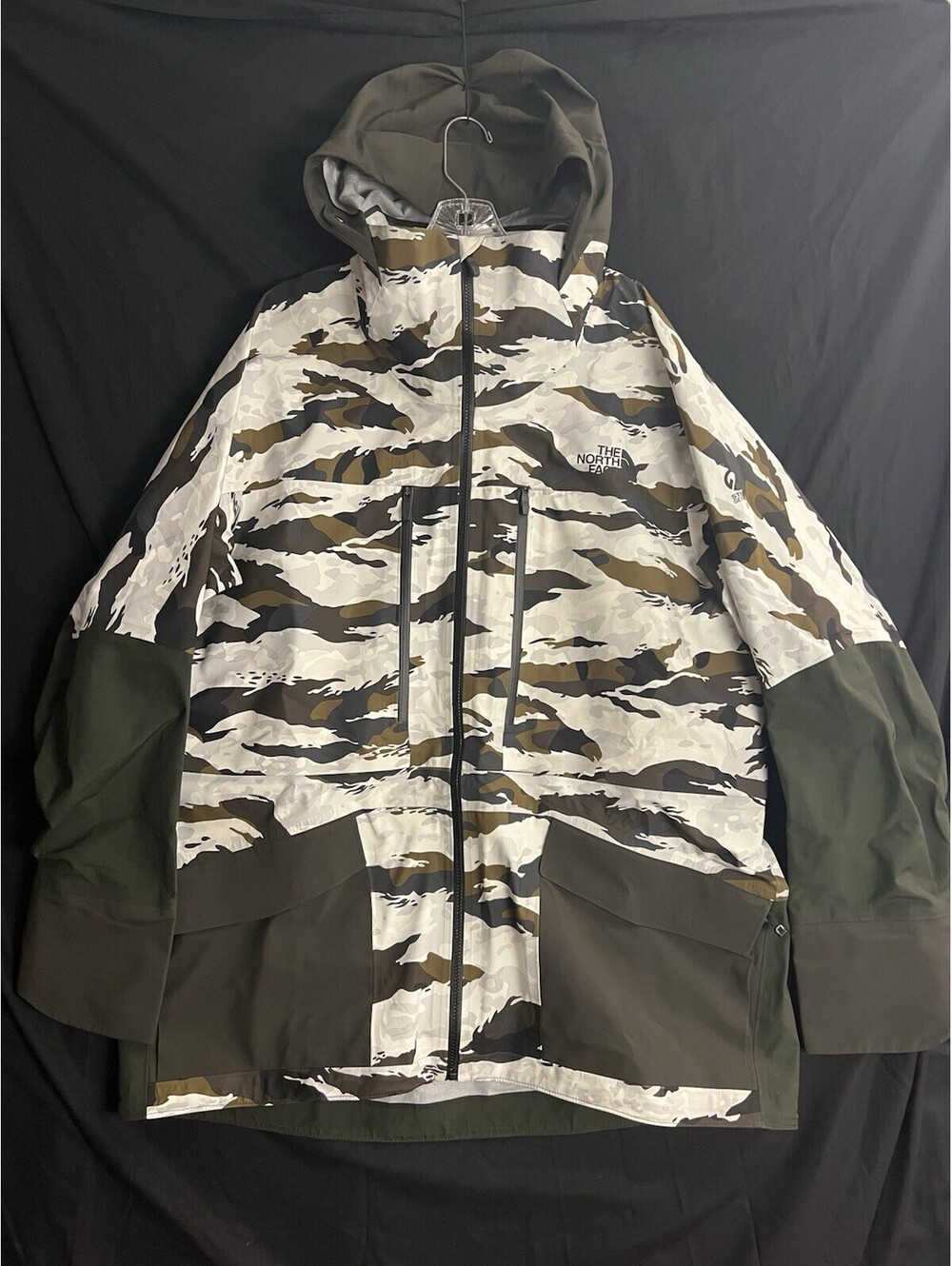 The North Face Rocko Green Camo A-CAD Futurelight Jacket Mens XXL Steep Series